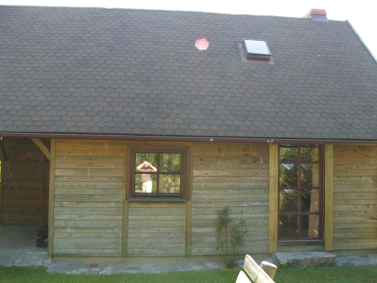 Domek Sara Przytarnia Exterior foto